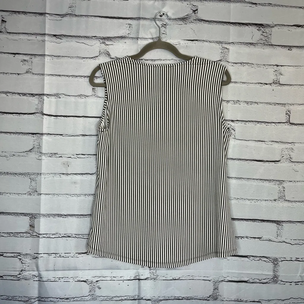 Adrianna Papell Black and White Fitted Sleeveless Striped Tank Top NWT SZ M - Image 10