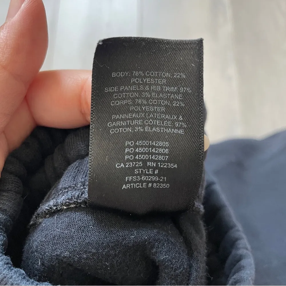 TNA Sweat Shorts cozy af fleece womens Black (small) loungewear casual aritzia - Image 6