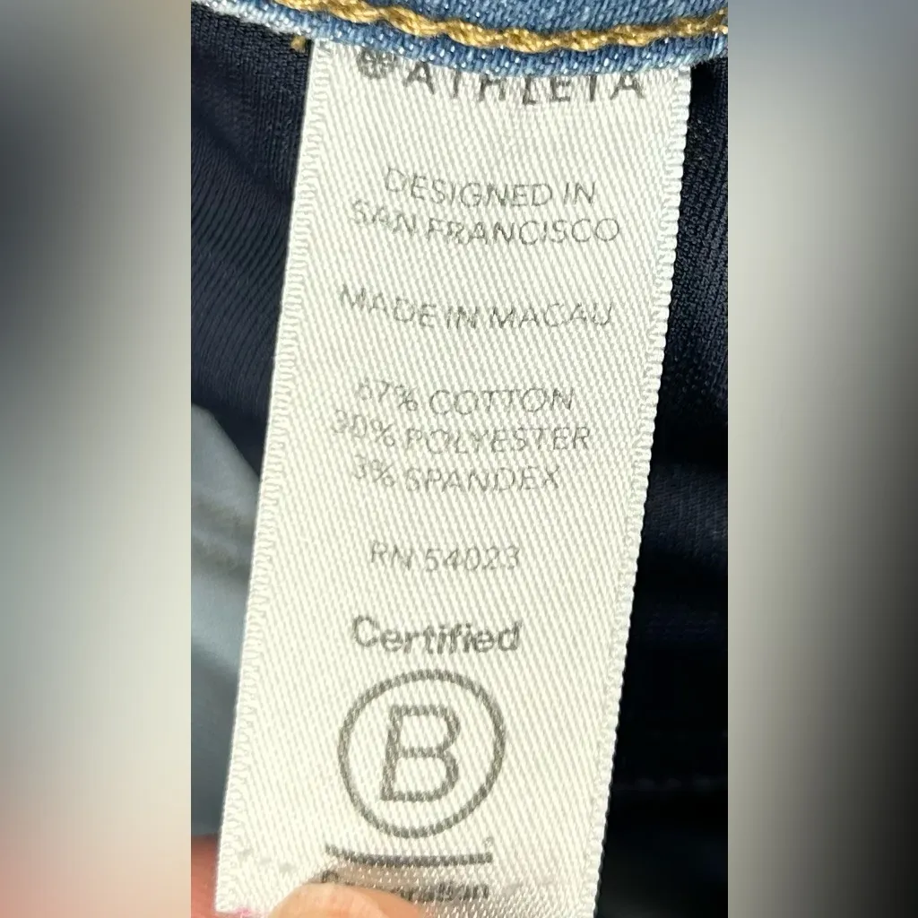 Athleta Women’s Size 2P Sculptek High Rise Straight Ankle Light Wash Jeans - Image 3