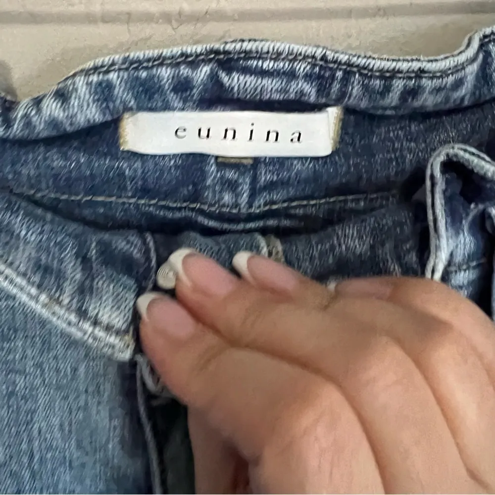 Eunina Boutique Tobi Super High Rise Mom Jean Crop Acid Washed Denim Jeans - Image 8