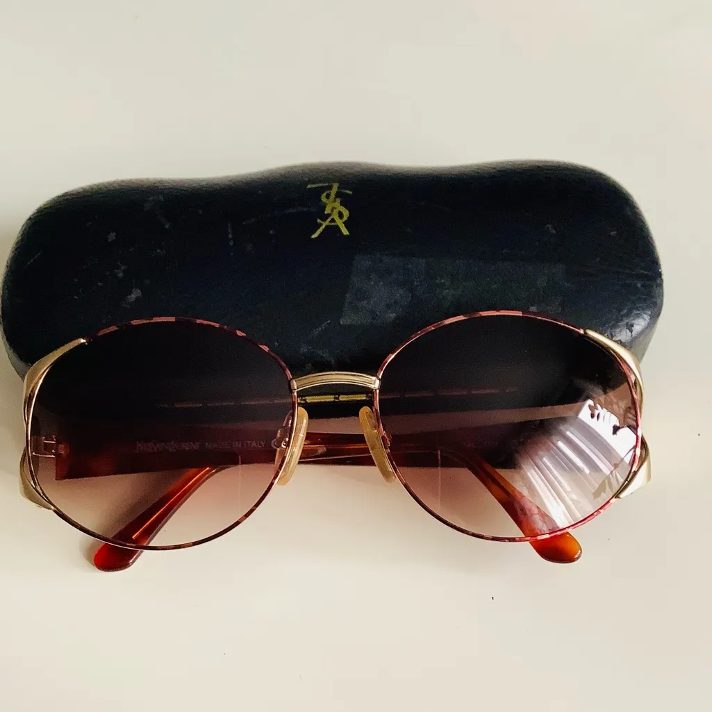 YSL sunglasses - nice model for lady 💜 - Image 15