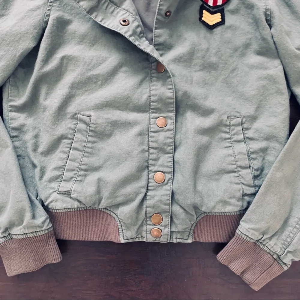 Bethany Mota Cute Top Gun Inspired Green Army Military Bomber Jacket | Size: M - Image 5