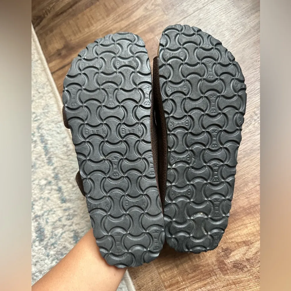 Birki’s by Birkenstock Arizona Sandals 7/38 - Image 4
