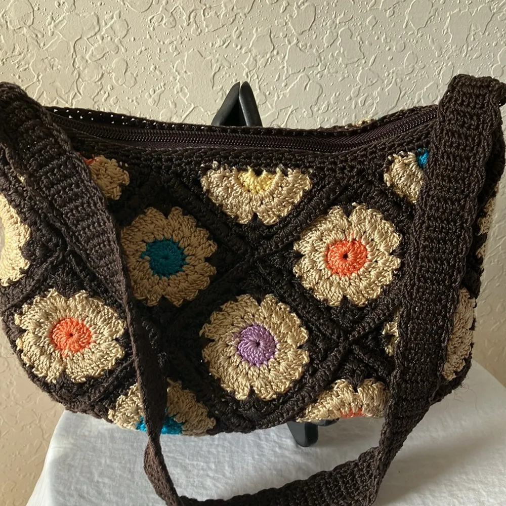 The Sak : Small Brown Floral Patch Crochet Bag/Purse - Image 9