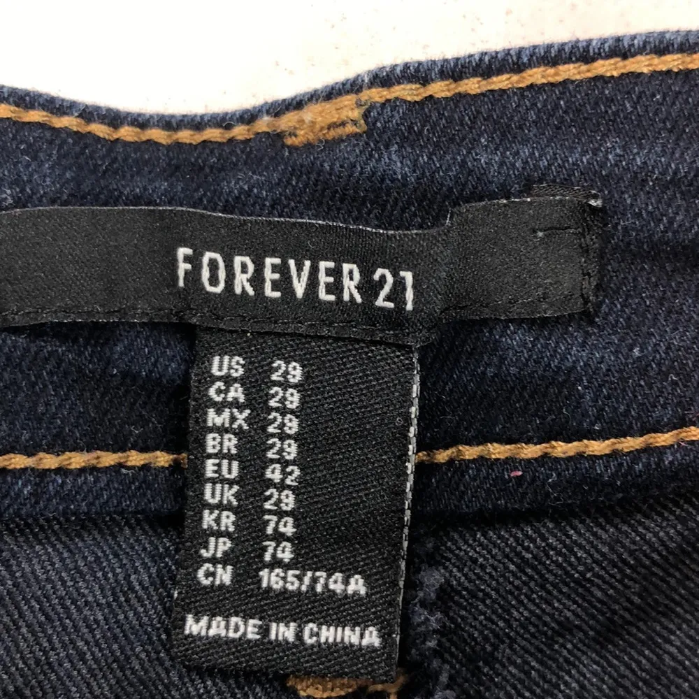 Forever 21 Dark Wash Denim Jeans Shorts 29 - Image 3