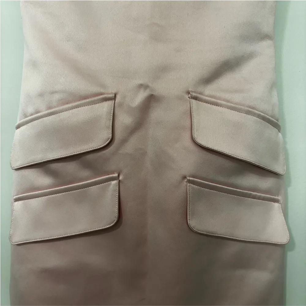 NWT HOUSE OF CB COSETTE ROSE SHADOW SATIN SLEEVELESS MINI DRESS XS - Image 4