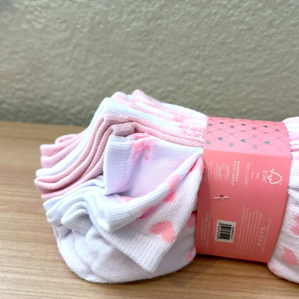 Juicy Couture White Socks with Pink Heart Design 10 pairs - Image 3