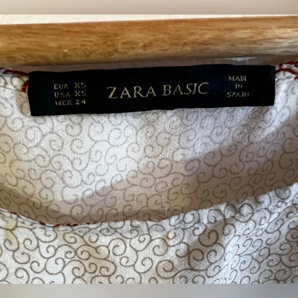 Zara Basic Cold Shoulder Crop‎ Top Women Straps Floral Cap Sleeve XS lightweight - Image 6