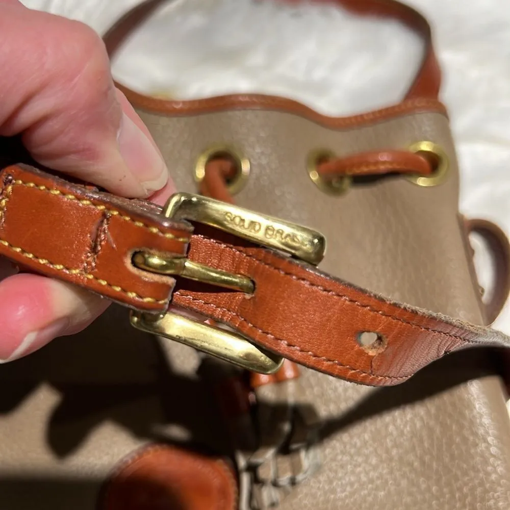 Dooney & Bourke Pebble Grain Drawstring Bucket Bag Crossbody Fisherman Core B89 - Image 10