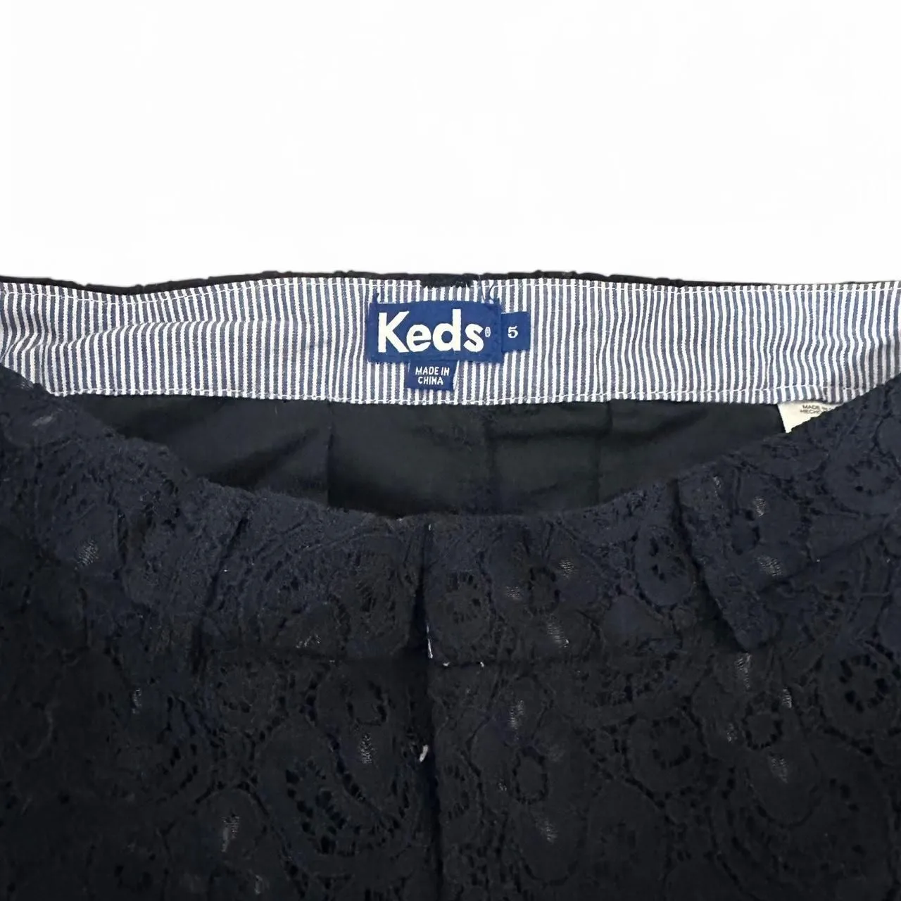Keds Women's Navy and Blue Shorts - Image 3