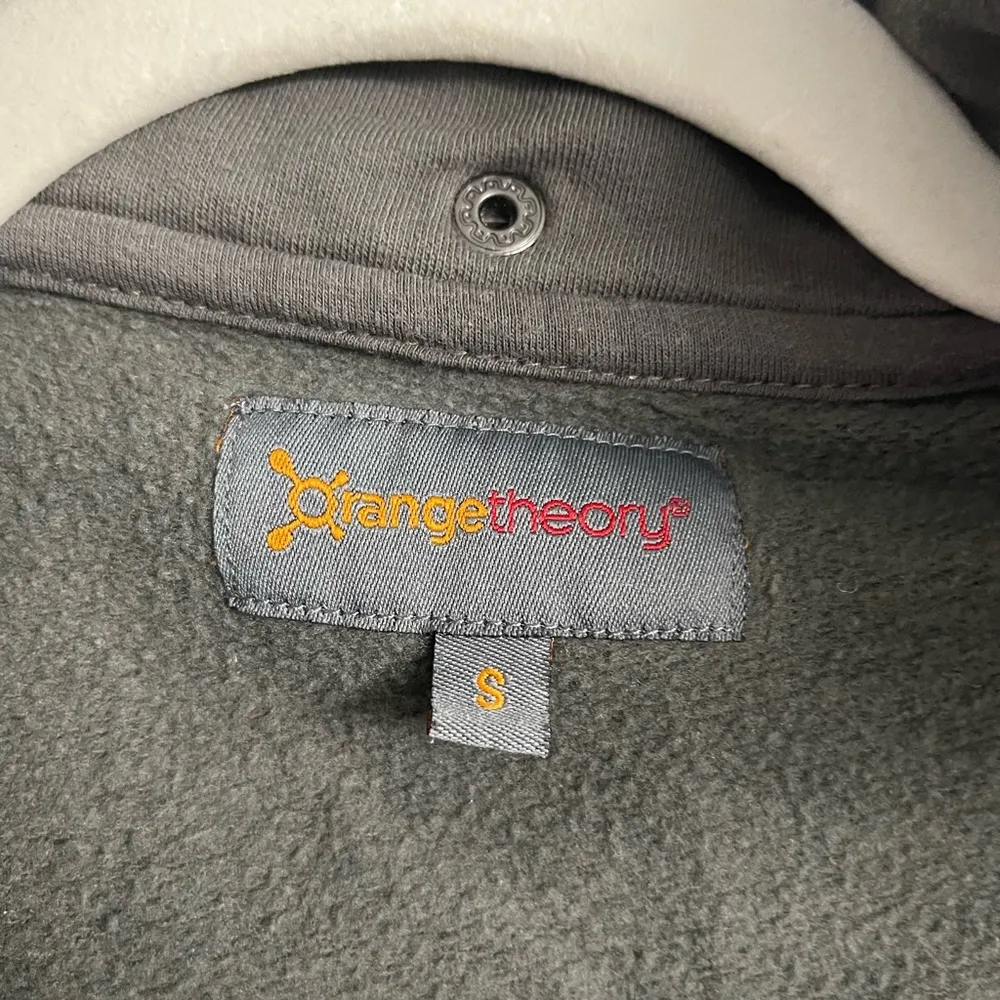 🌮Orange Theory Woman’s Full Zip Hoodie Sweatshirt, Sz S - Image 4