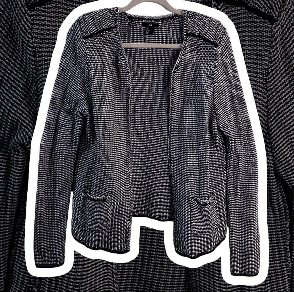 H&M Black & White Woven Knit Silver Chain Trim Cardigan Blazer - Image 6