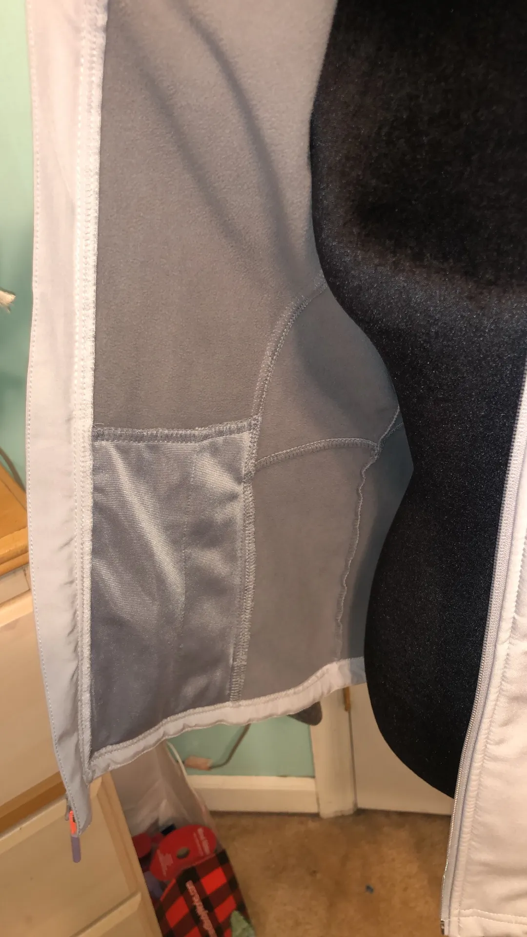 Workout Jacket Size L - Image 11