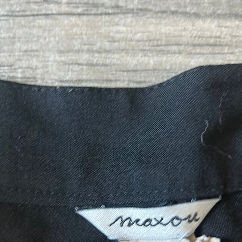 Black Wide Leg Pants with Stretchy Fabric Size M - Image 4