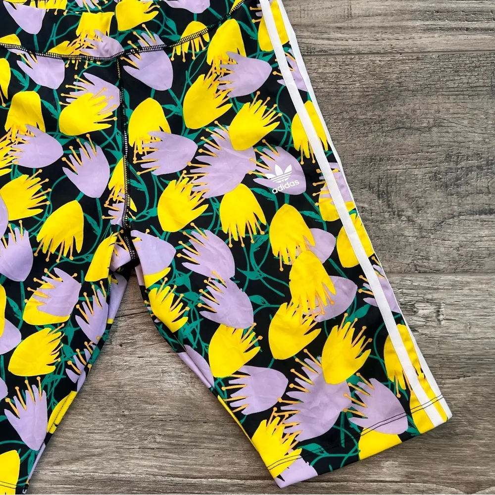 Adidas ORIGINALS CYCLING SHORTS FLORAL MULTI RETRO yellow/purple MEDIUM … - Image 9