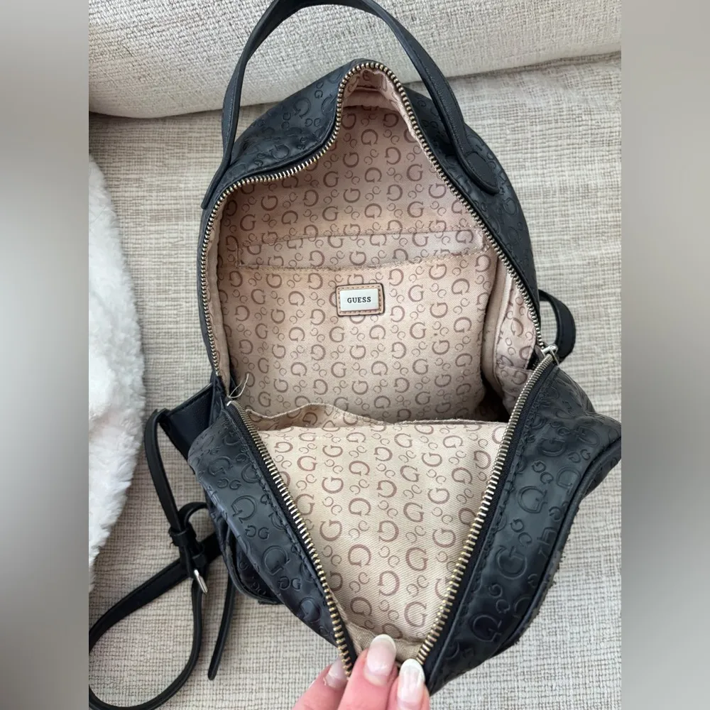 Y2K Guess Mini Black pack - Image 6