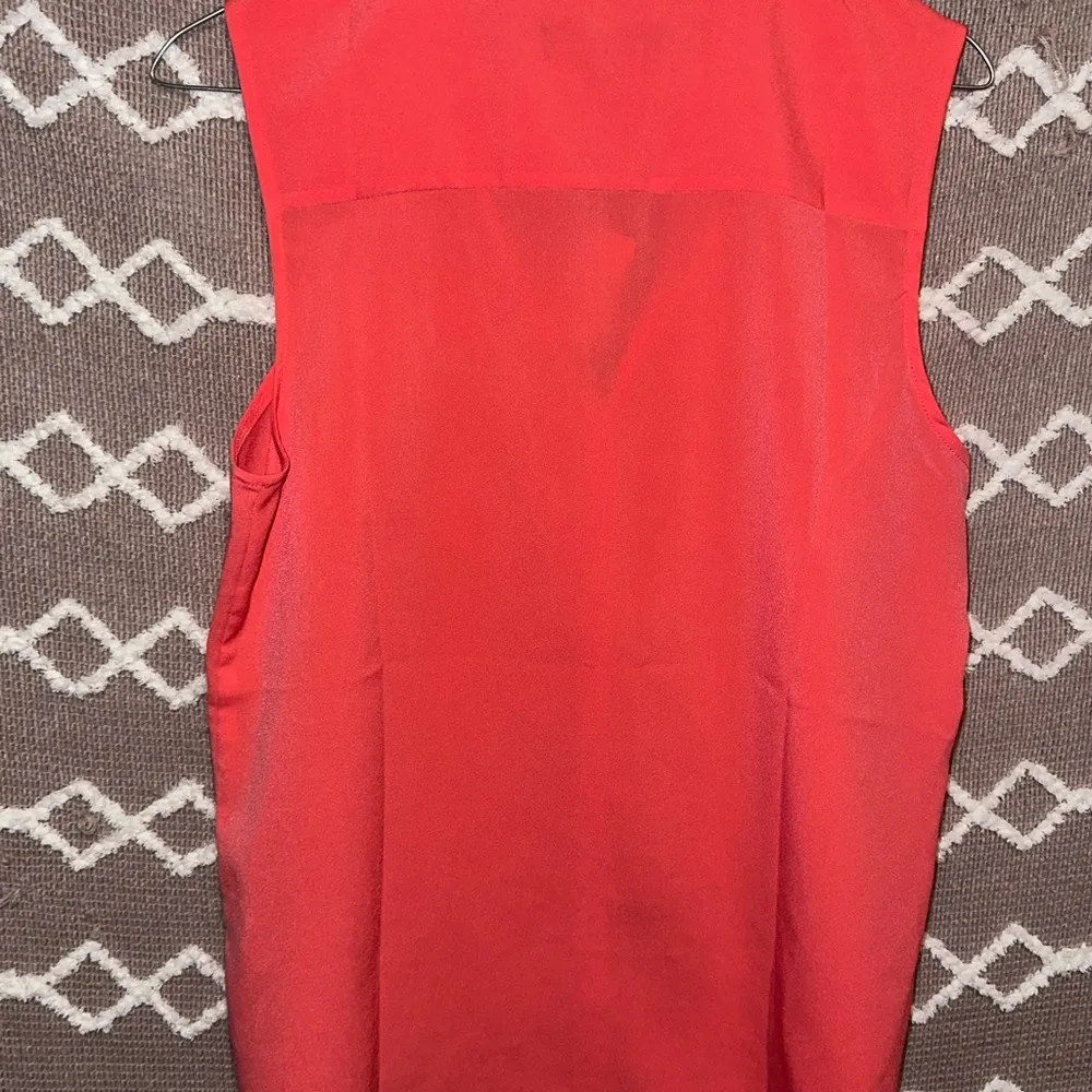 Banana Republic Button Up Blouse Dress Shirt - Image 4