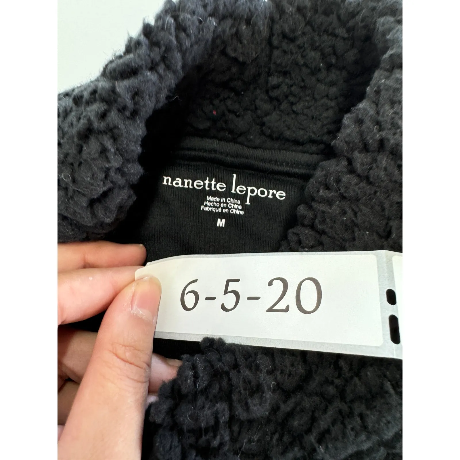Nanette Lepore Sweater Womens Medium Black Sherpa Wubby Mock‎ Neck Fleece - Image 4