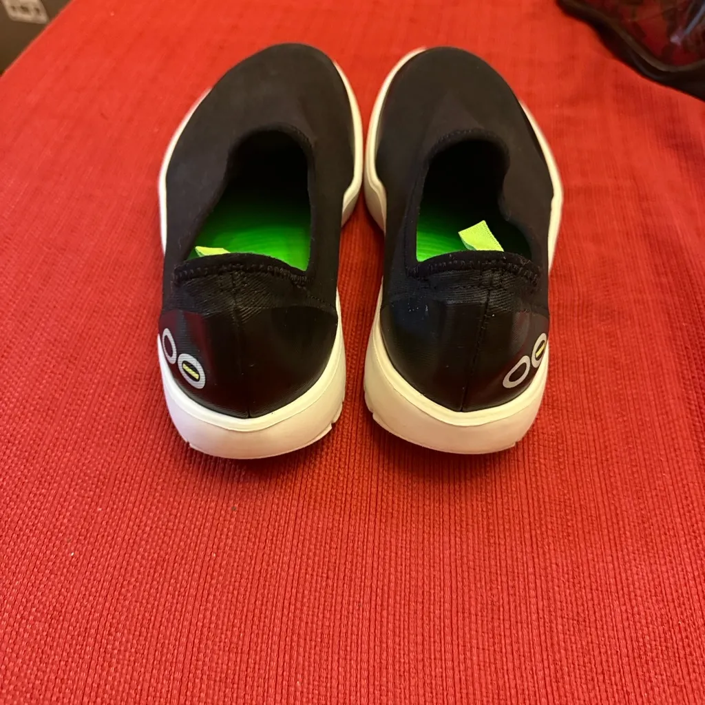 Black Slip - Image 2