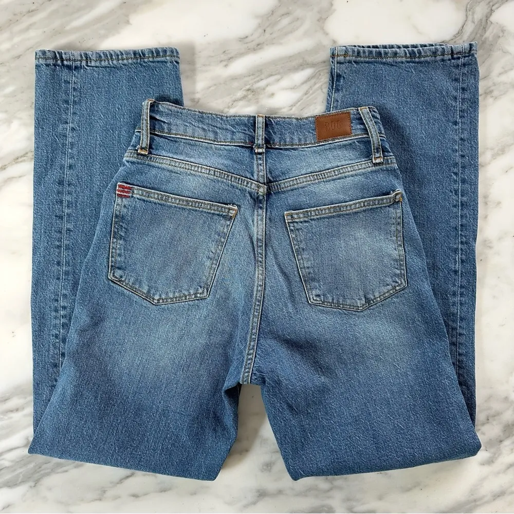 Urban Outfitters BDG High Rise Straight Leg Jeans • Sz 26 - Image 5
