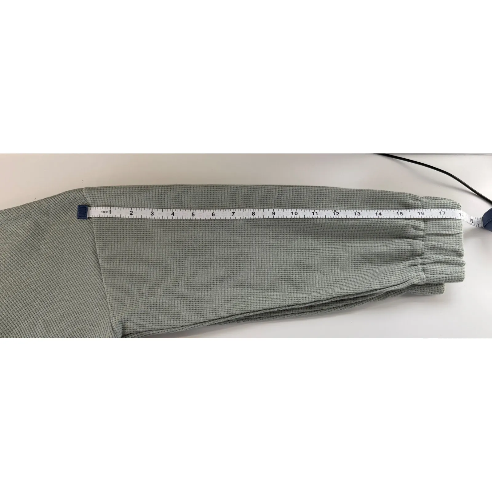 DAZY Sage Green Waffle Knit Cropped Zip Up Hoodie Jacket Size M Size M - Image 9