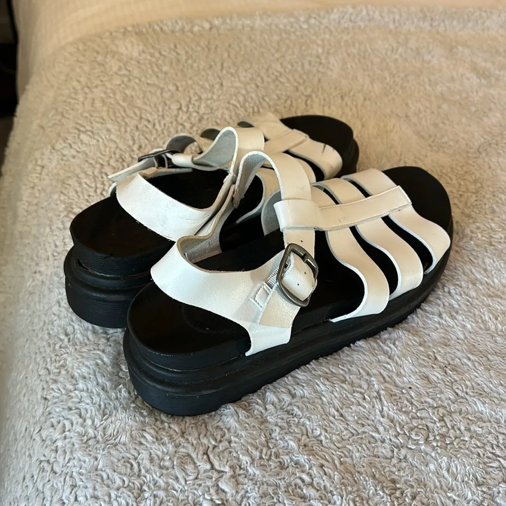 Y2K Report Women's 9.5 Chunky Platform Strappy Sandals White Black Iconic Trendy - Image 13
