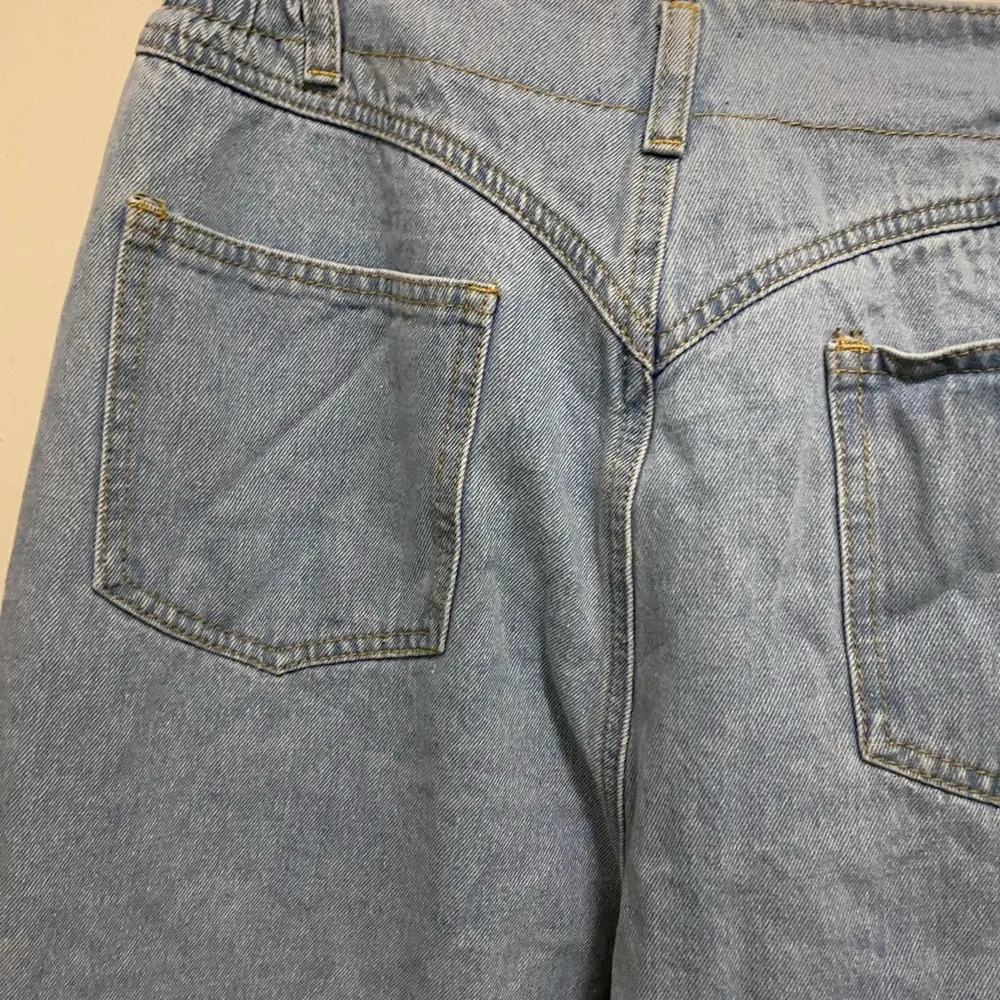 Princess Polly Womens Light Blue Denim Cropped Jeans Size 12 Elastic Waist 32 34 - Image 6