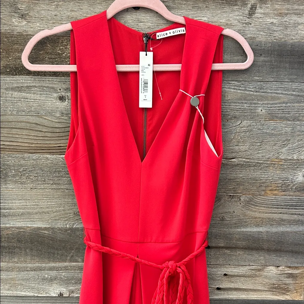 Alice + Olivia Audrie Crepe Red Pleated V-neck Belted Jumpsuit Size 4 NWT - Image 4