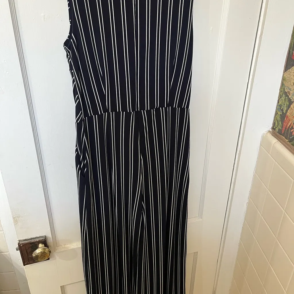 Banana Republic Navy and White Striped Jumpsuit - Image 7