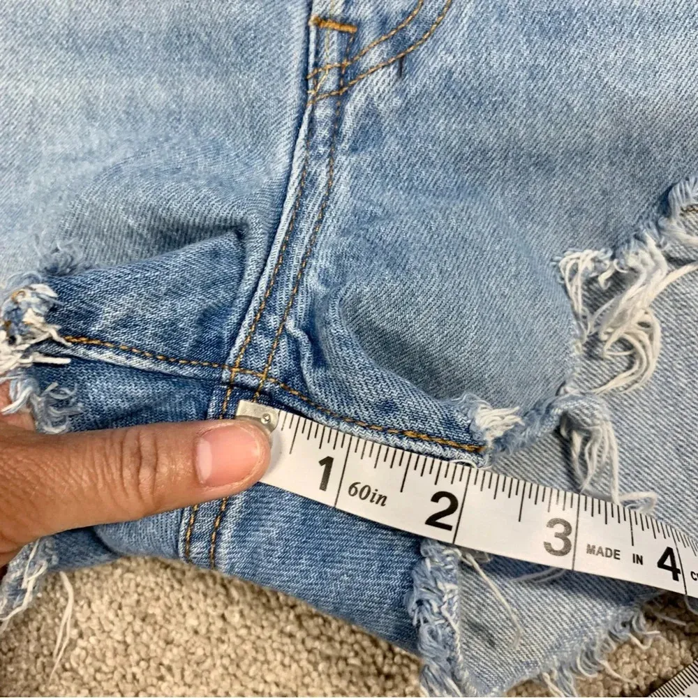 Levi’s 501 Women’s Original Shorts Denim High Rise in Sansome Straggler Size 29 - Image 15