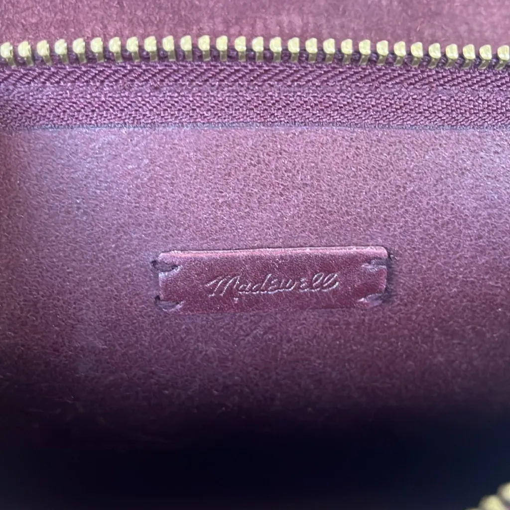 Madewell The Flap Convertible Crossbody Bag in Dark Cabernet - Image 7