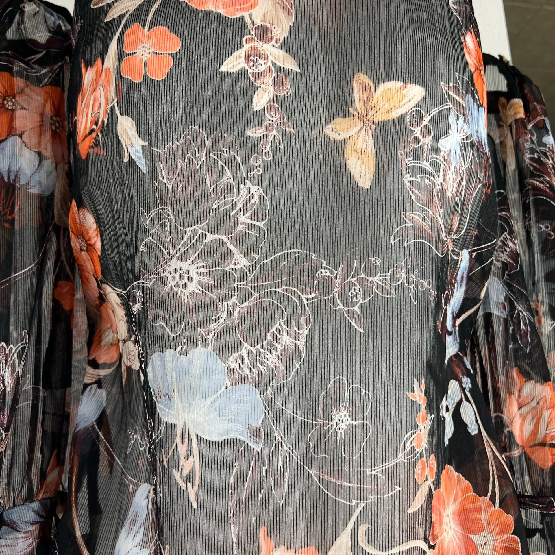 Who What Wear butterfly floral sheer balloon sleeve shirt - Image 6