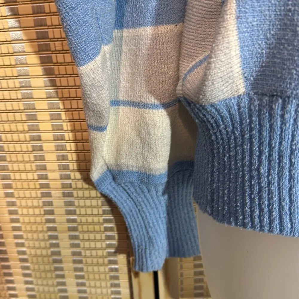 VEB Berliner Strickmoden Vintage 1970s German Blue White Striped Cropped Sweater - Image 8