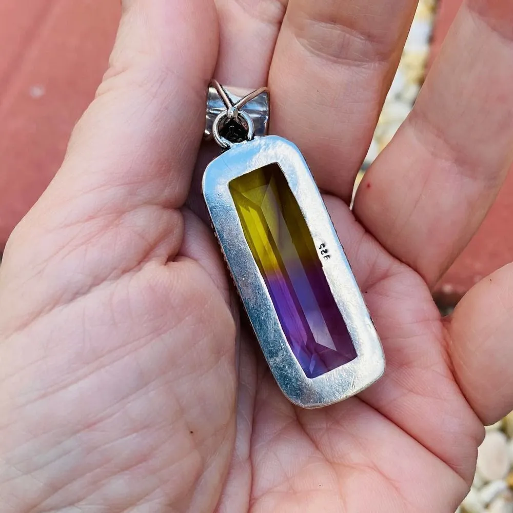 Handmade Bi-Color Tourmaline Ethnic Style  Pendant - Image 9