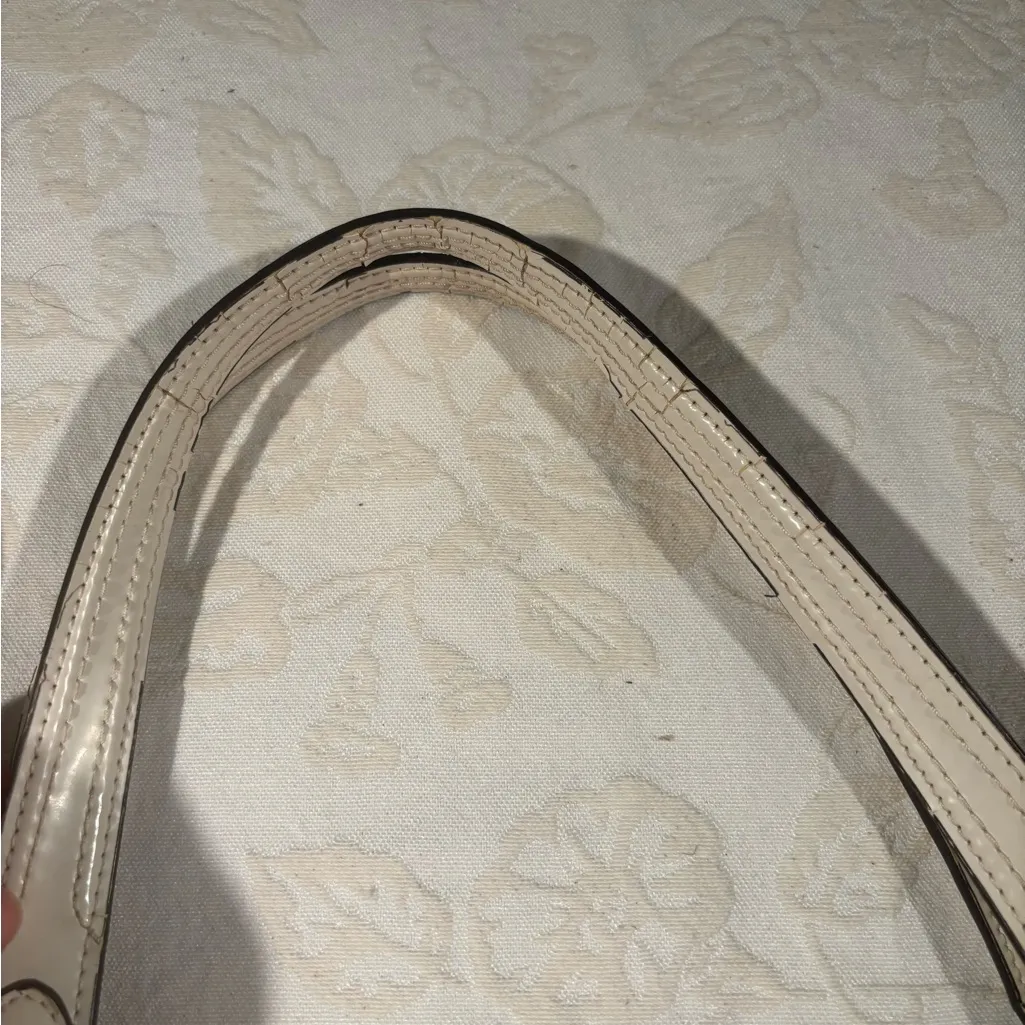 Coach Poppy Red and White Floral Shoulder bag - Image 9