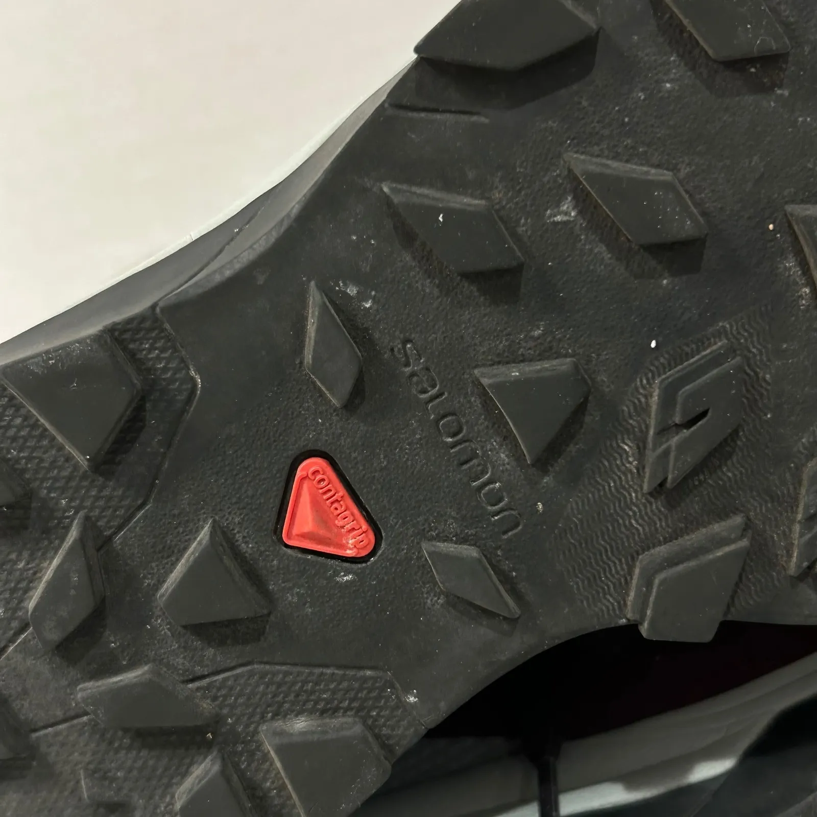 Salomon OUTline GTX Hiking Trail Running Shoes Womens Size 8 Burgundy Contragrip - Image 10