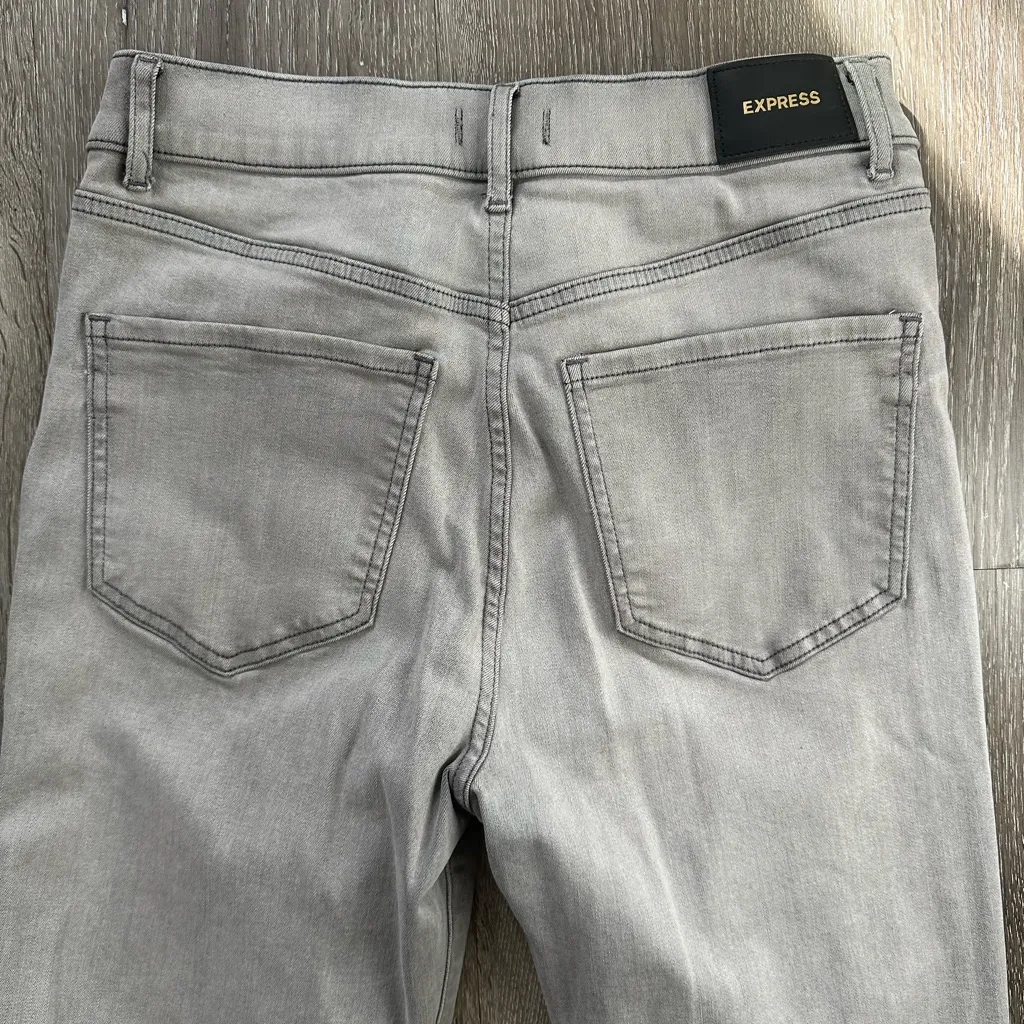 Express Gray Women's Boot Cut Jeans - Image 4