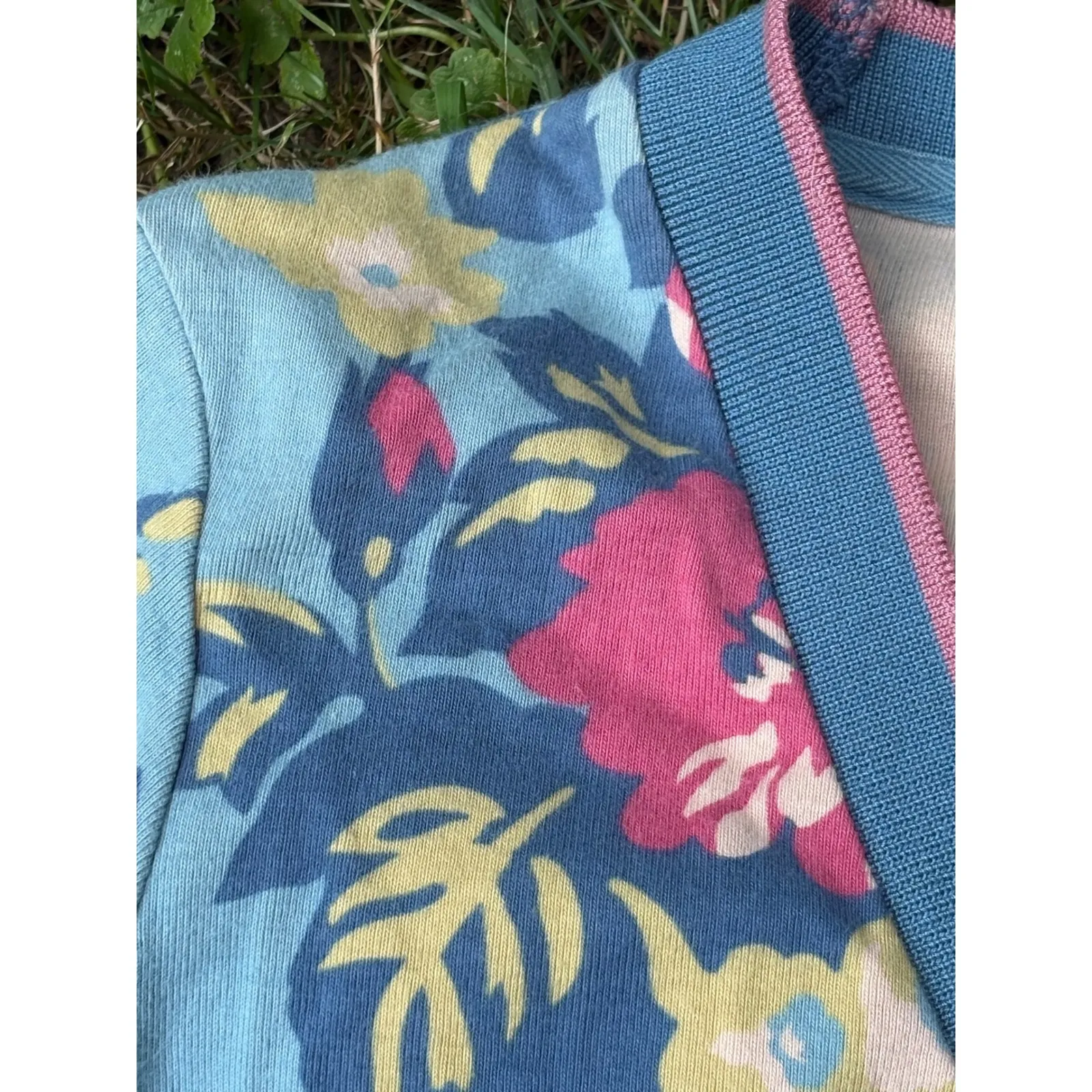 Boden Floral Print‎ Cardigan Sweater Women's Size 12 Blue Pink Yellow - Image 4