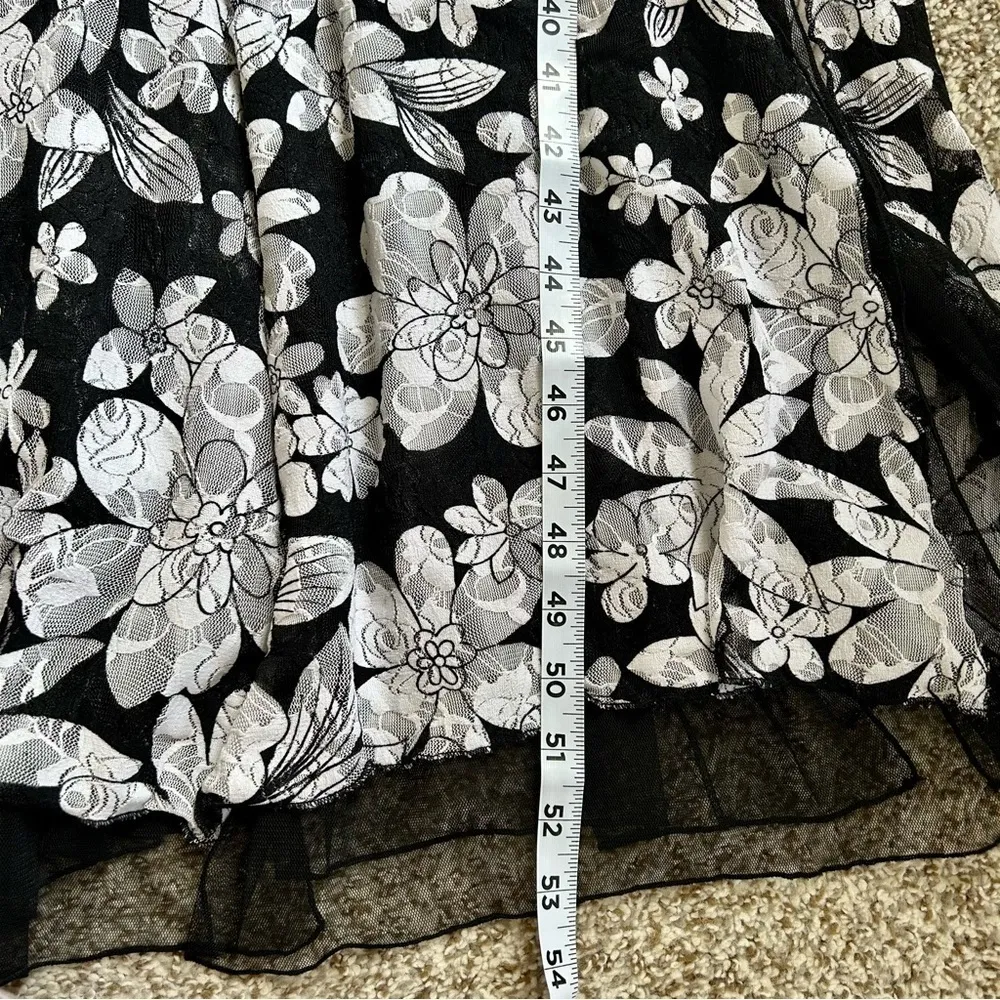 🦋BC Black Cat Fashion Black White Lace Floral Cowl Neck Maxi Dress Small Wedding - Image 7