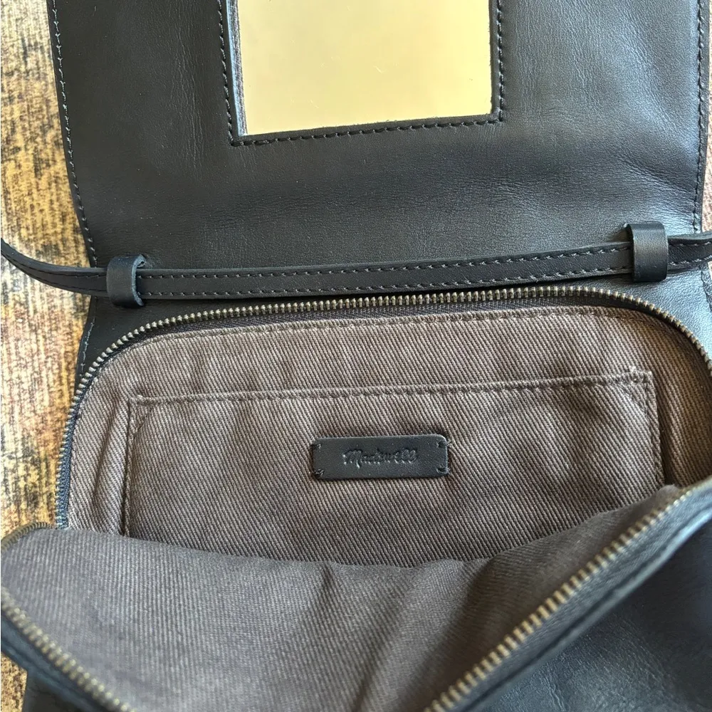 Madewell The Morgan Black Leather Crossbody Bag - Image 4