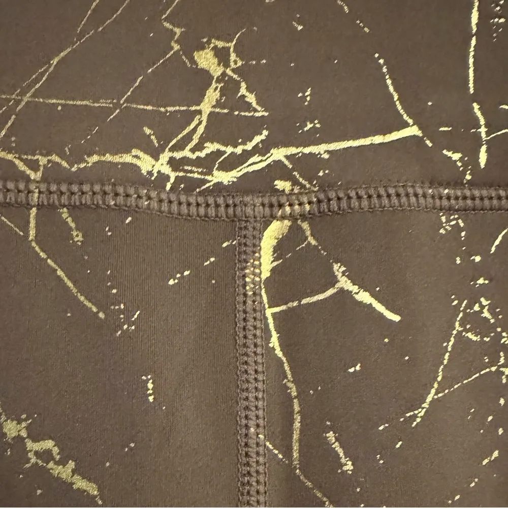 NEW Mono B Women’s Cocoa Kisses Leggings Sz L Yoga Gym Workout NWT w Gold Accent Brown Size L - Image 4