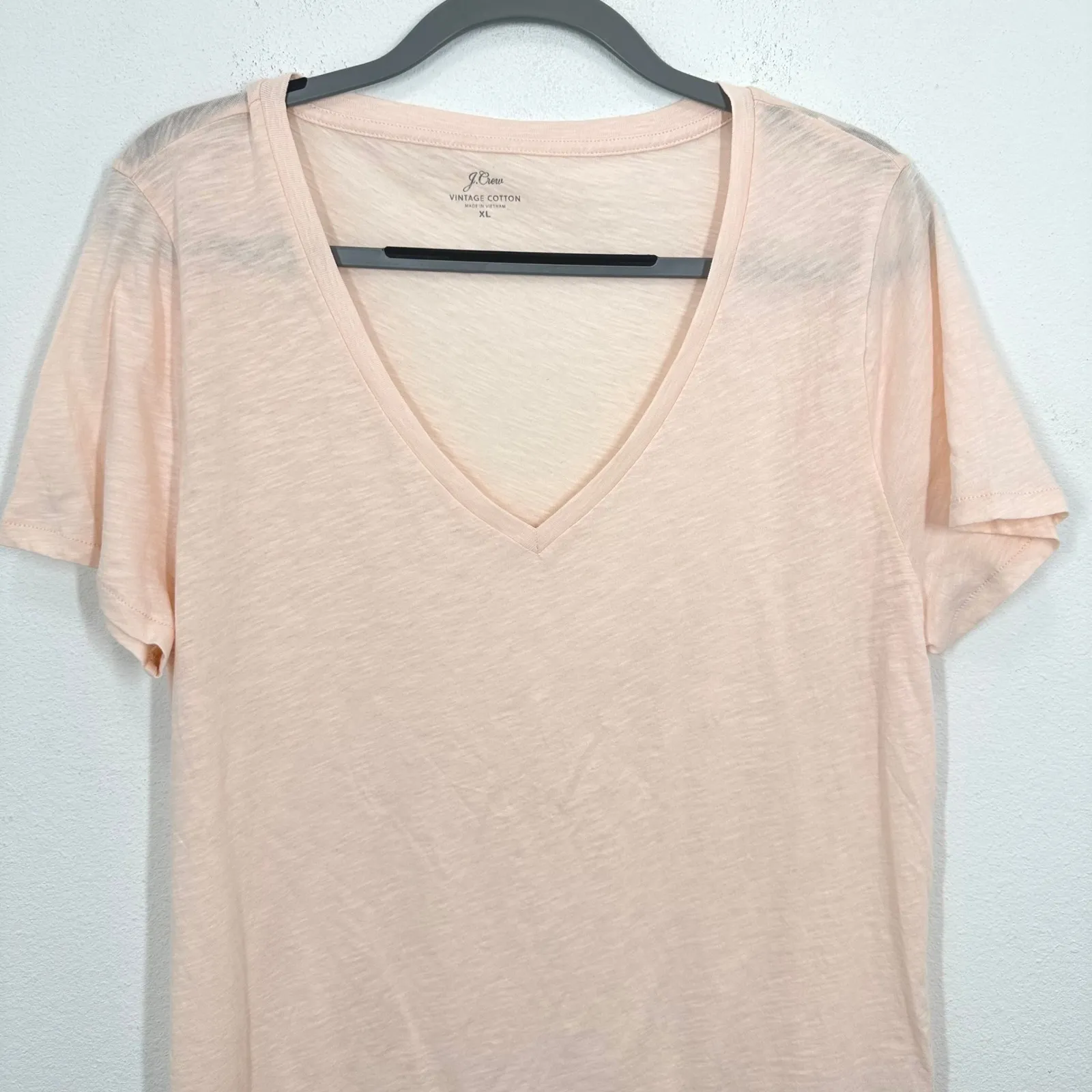 J Crew Vintage Cotton V Neck T Shirt Women's XL Pale Pink Soft Everyday Basic - Image 3