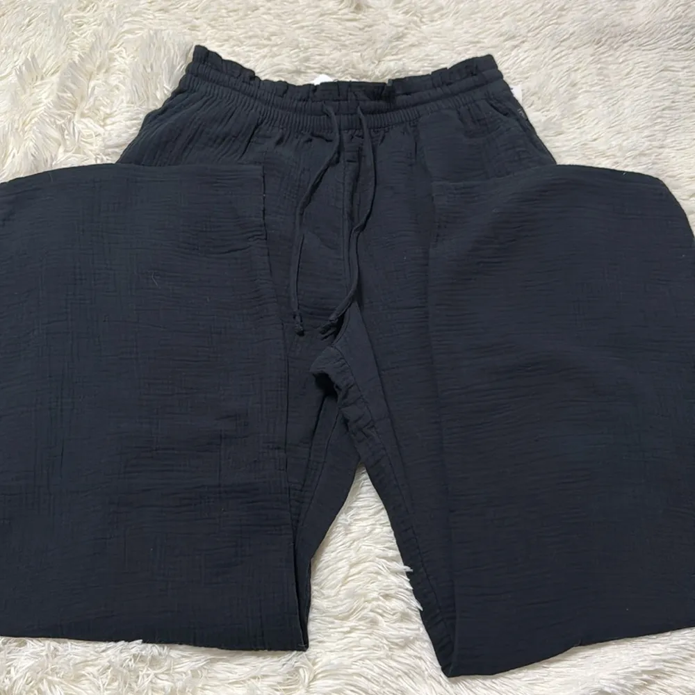 Karrie Pant - Image 5