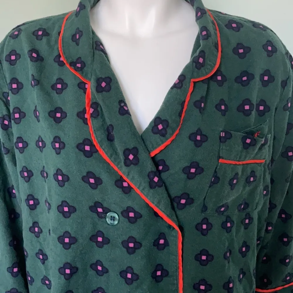 Room service green pattern pajamas large - Image 7