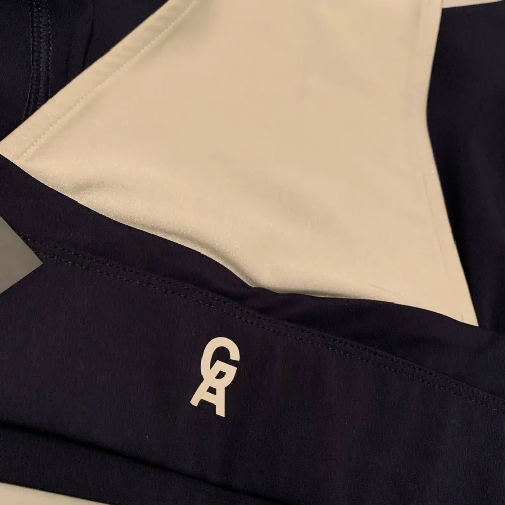 Good American Core Power Sports Bra - Image 4