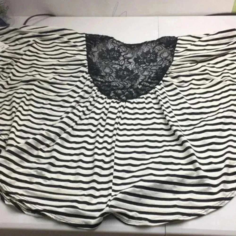 Moa Moa ladies blouse  XL - Image 9