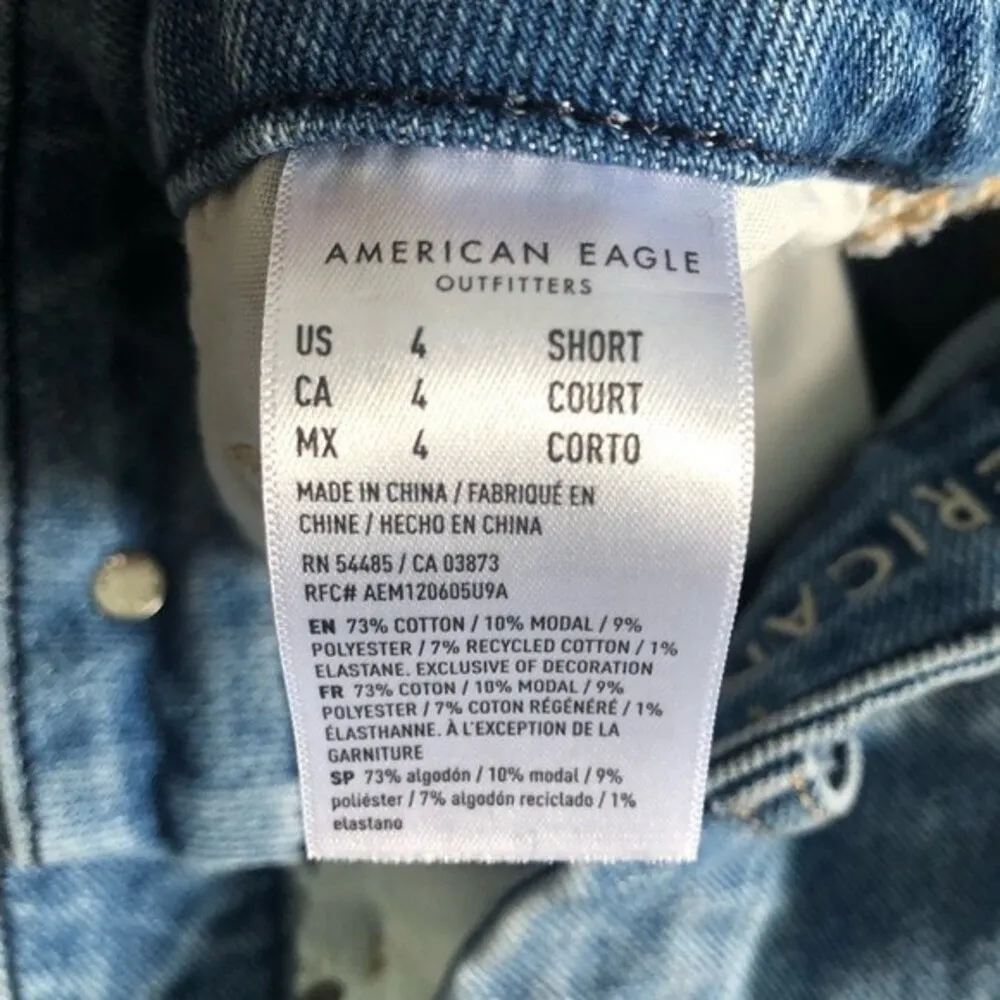 American Eagle Stretch Ripped High Rise Curvy Mom Jeans - Image 7