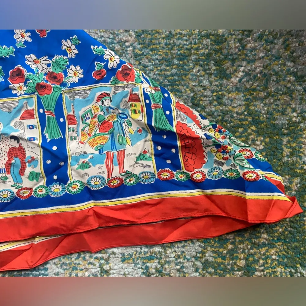 Vintage large silk screen ladies and gents floral square head neck scarf Red - Image 4
