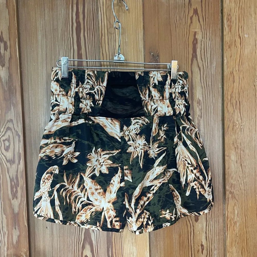 Free People Movement The Way Home Floral High Rise Mesh Shorts ~ Size Medium
 💚🍄 - Image 4
