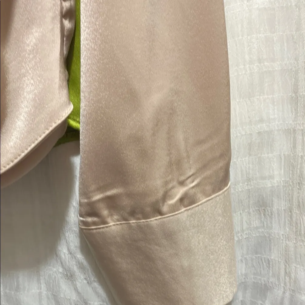 Elegant Cream Blouse - Image 3